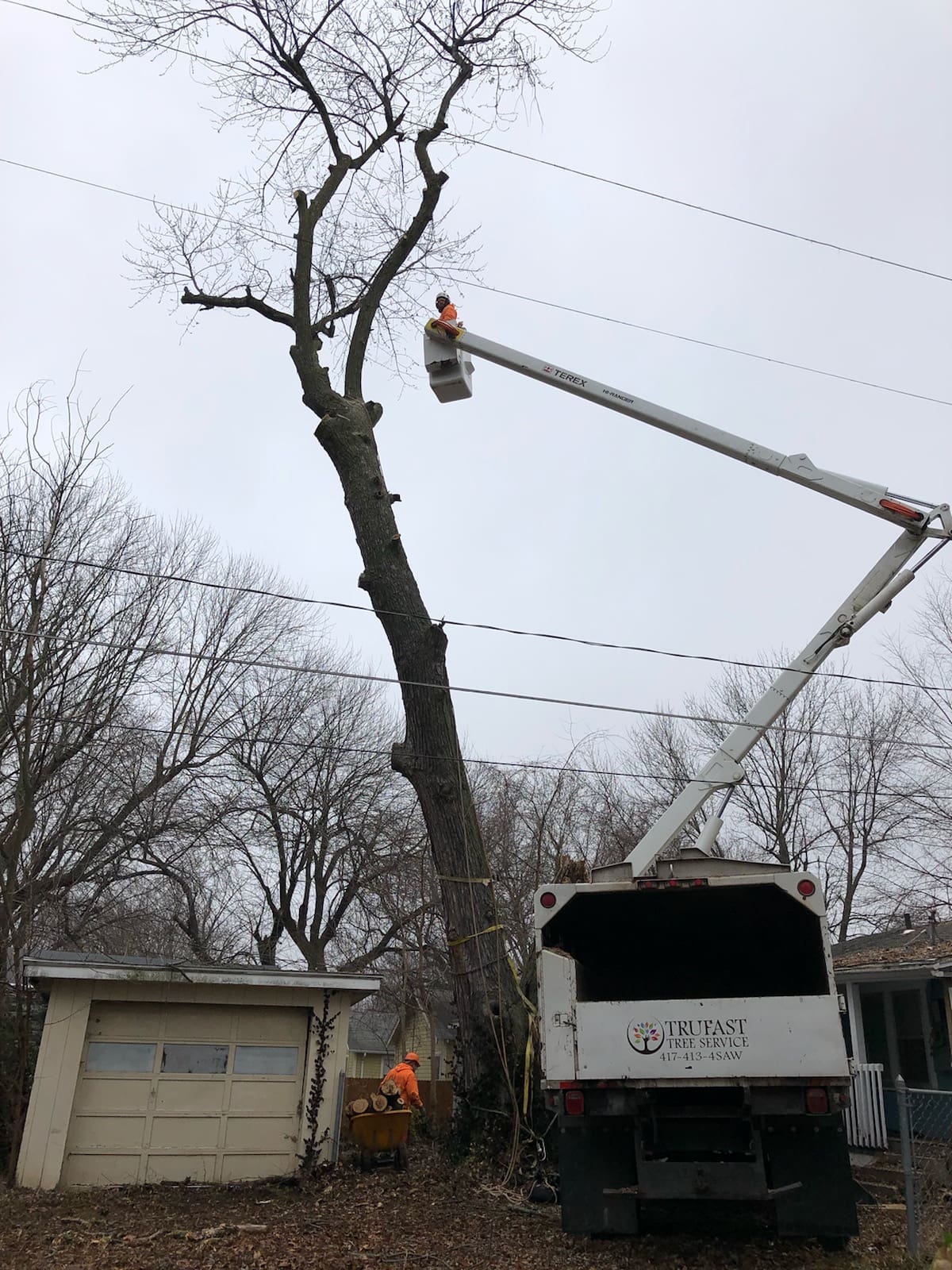 bucket truck